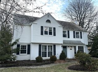 754 Merriman Rd, Akron, OH 44303