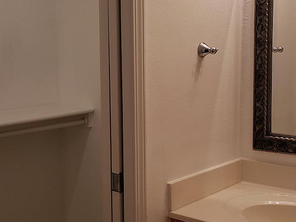 4th image of 6070 E Fieldstone Hills Dr SE Unit 3