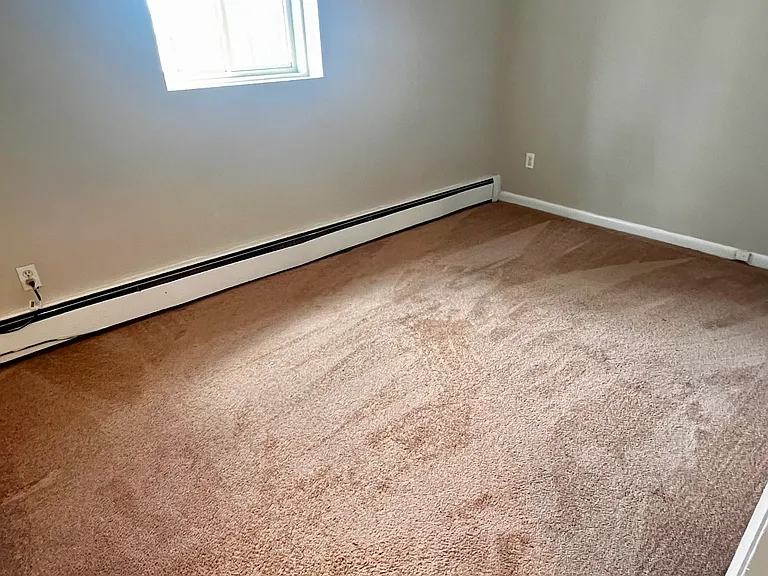 160 W Main St #7 — Photo 6