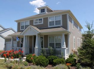 225 Springside Dr, Elgin, IL 60124