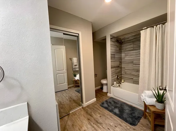 4546 1/2 Avenue A #101, Austin, TX 78751