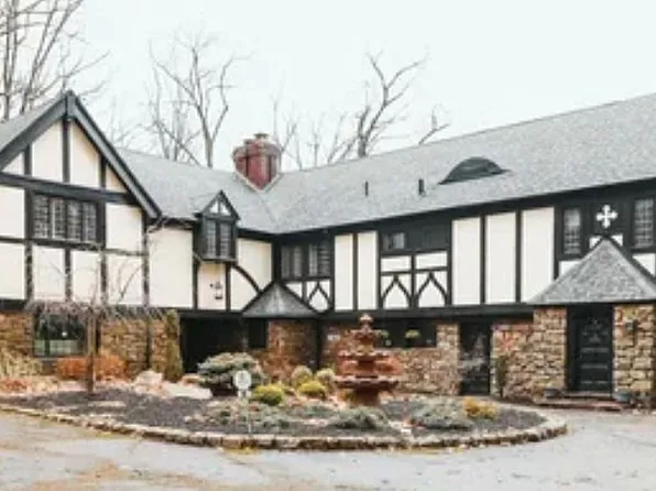 39 Star Mor Ln, Hazleton, PA 18202