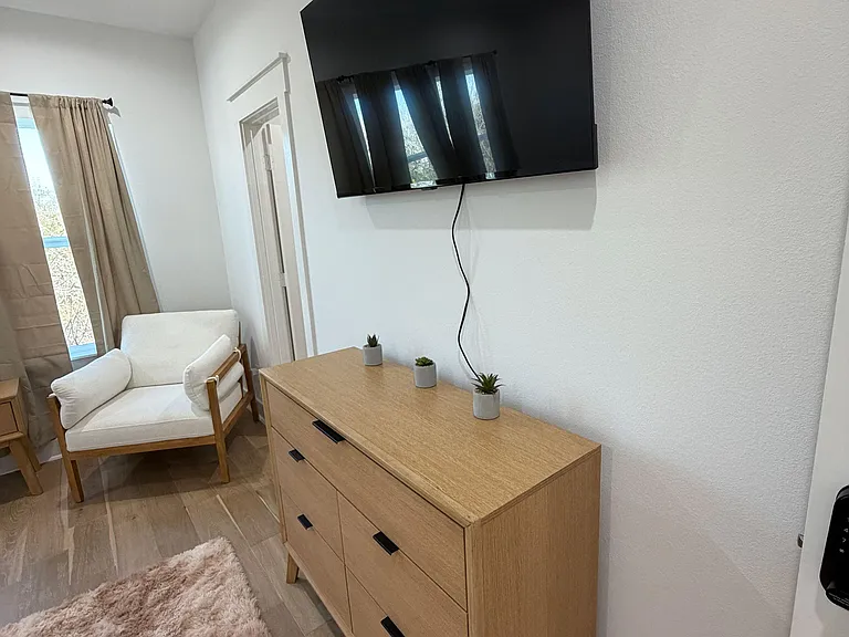 Unpack your things and relax with a 50 inch tv and included streaming services.