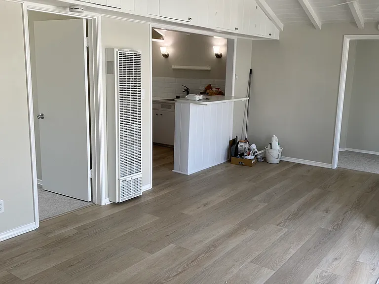 320 1/2 Sapphire Ave #1/2 — Photo 6