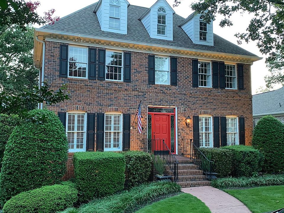 2nd image of 128 Covey Hill Ln