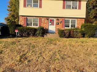 169 Charter Oak St, Manchester, CT 06040