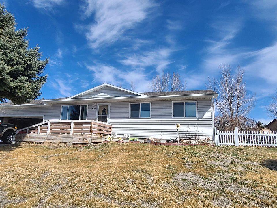 1st image of 926 Shoshone Dr