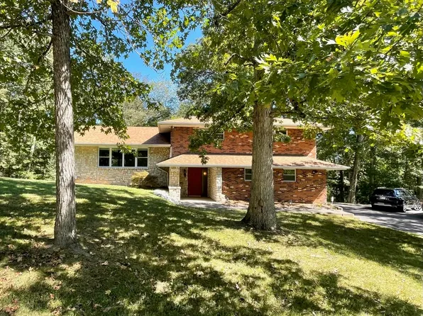 3769 Birnamwood Dr, Ashland, KY 41102