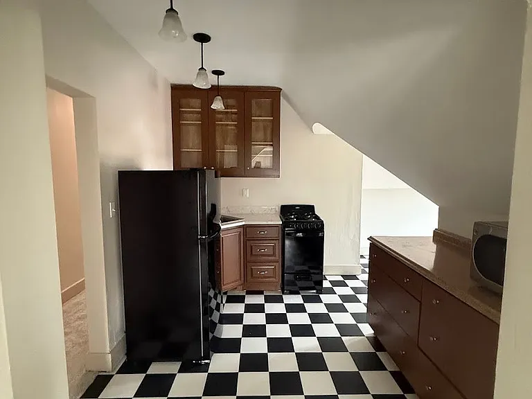 418 Waukazoo Ave #5 — Photo 17
