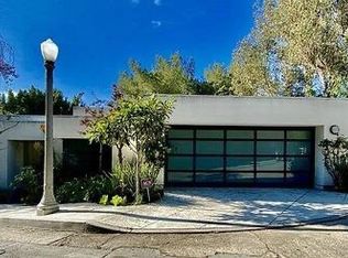 1673 Waynecrest Dr, Beverly Hills, CA 90210