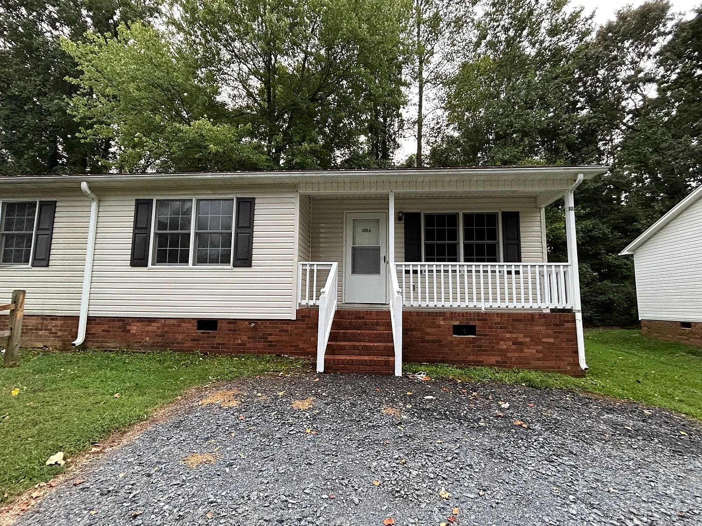 308 Poplar St. — Photo 1