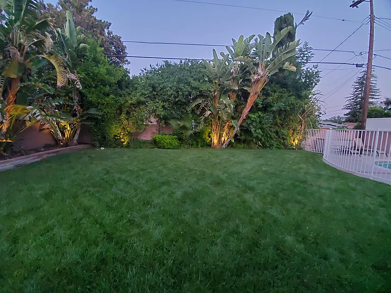 8428 Lurline Ave — Photo 10