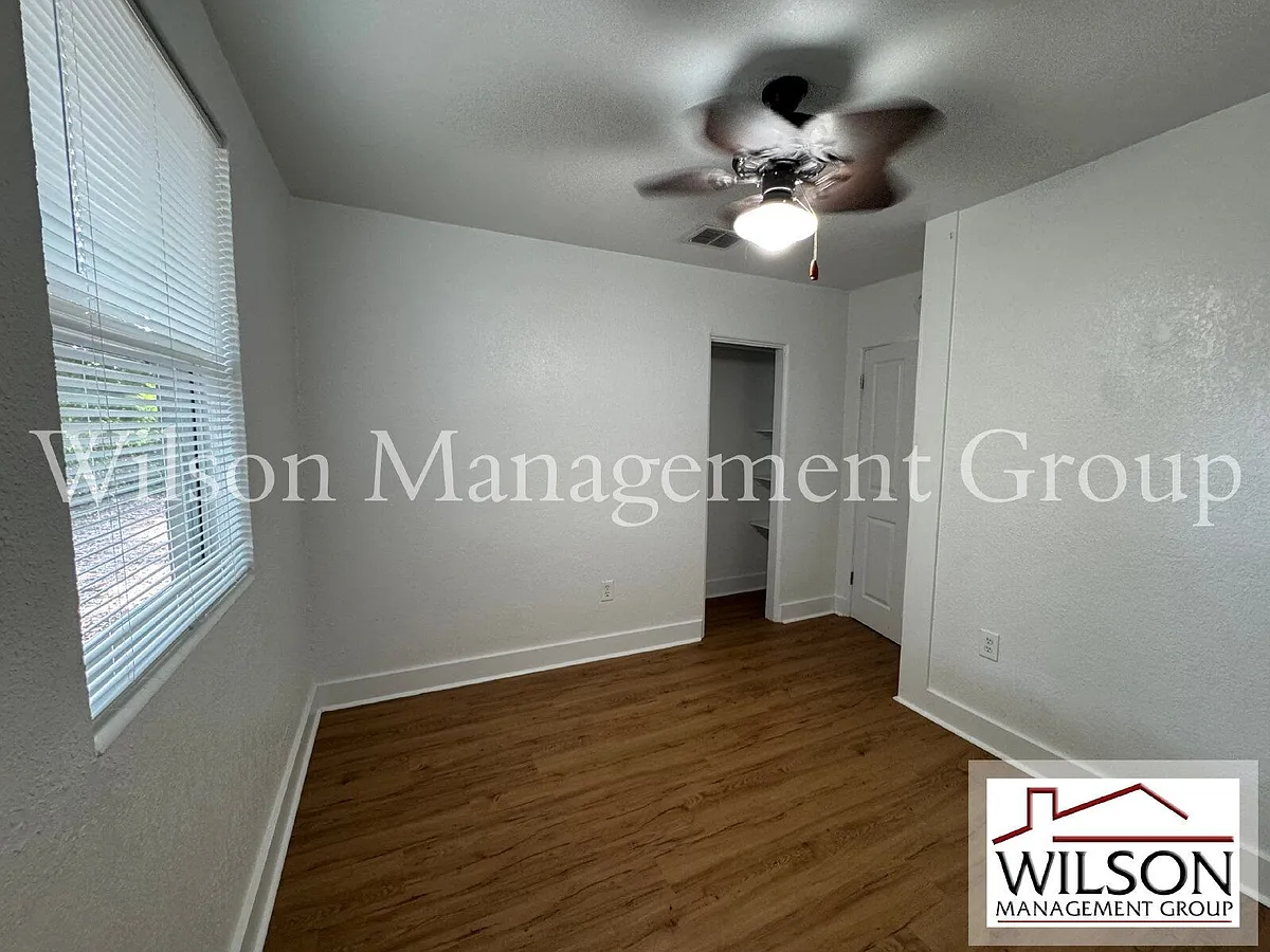 Building Photo - 5315 Davisson Ave