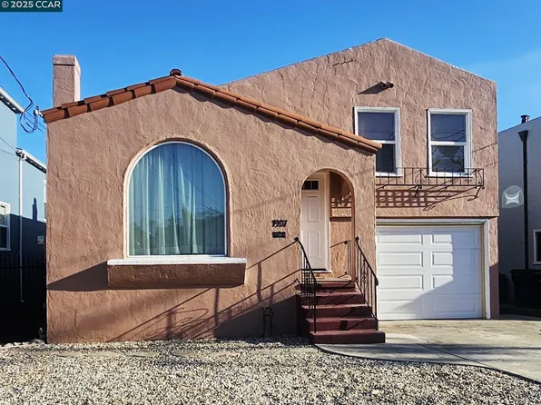 1907 109th Ave, Oakland, CA 94603
