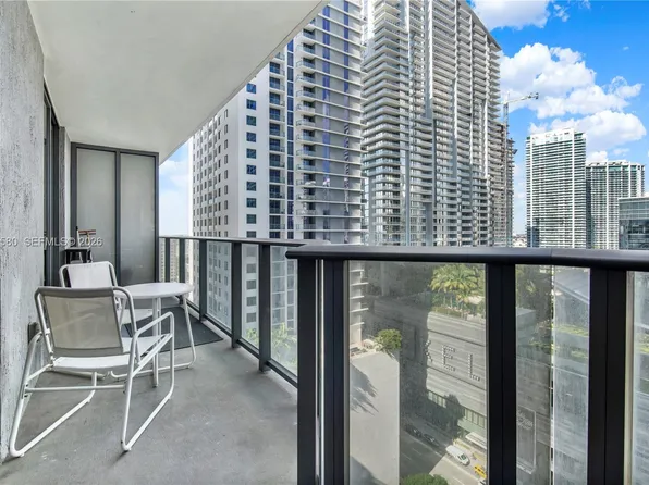 45 SW 9th St APT 1609, Miami, FL 33130