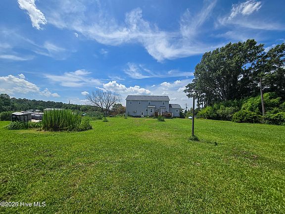 5th image of 131 Milltown Road