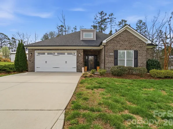 3354 Westview Rd, Concord, NC 28025