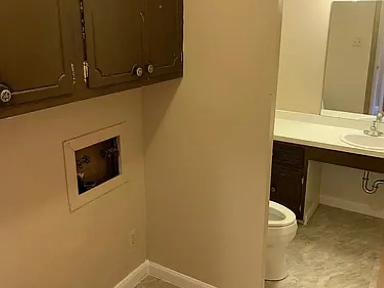 7246 Hazelcrest Dr #7246 — Photo 5