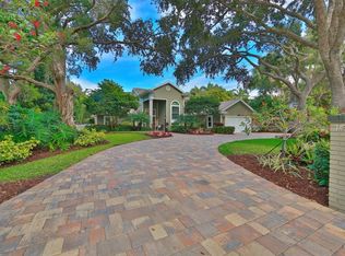 717 Freeling Dr, Sarasota, FL 34242