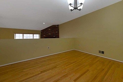 5th image of 2 Westlake Ct