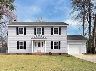 218 Viking Rd, Fayetteville, NC 28303