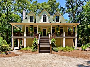 7747 Chaplin Garden Ln, Edisto Island, SC 29438