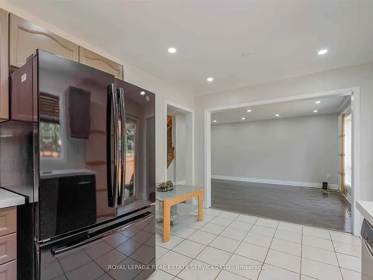 2905 Westoak Trails Blvd — Photo 9