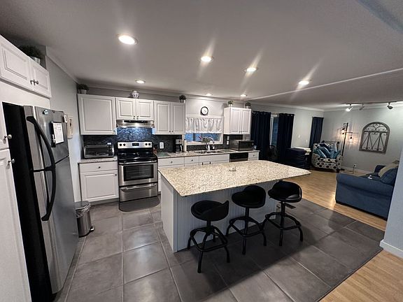 3rd image of 6617 NW 29th Pl #693