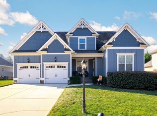 6886 Neville Dr, Ooltewah, TN 37363