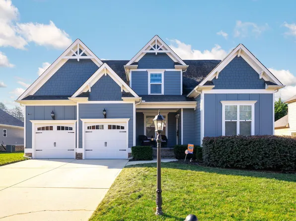 6886 Neville Dr, Ooltewah, TN 37363