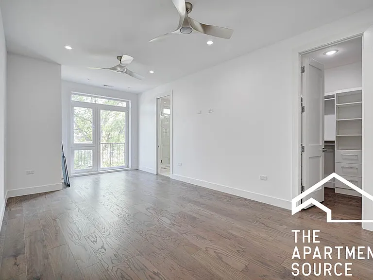 3010 W Belmont Ave #3 — Photo 14