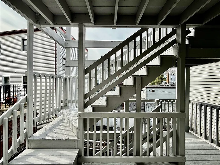 724 Cambridge St #2 — Photo 18