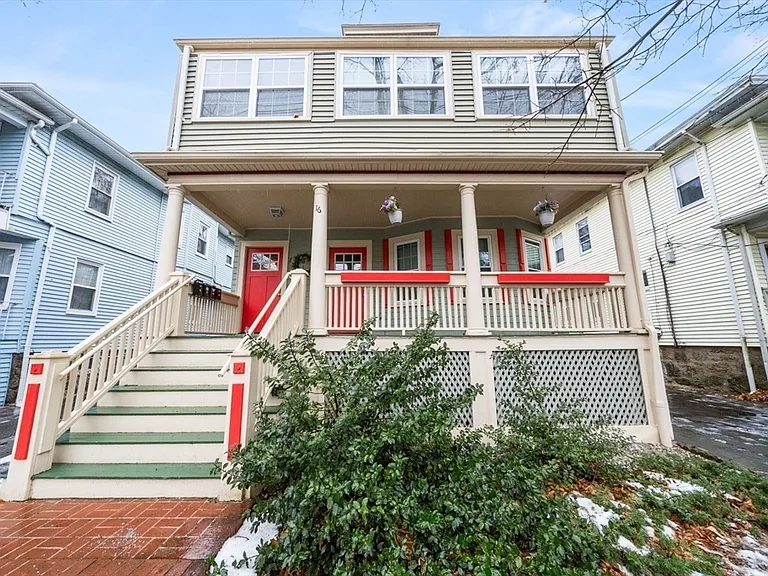 16 Easton St #2 — Photo 7