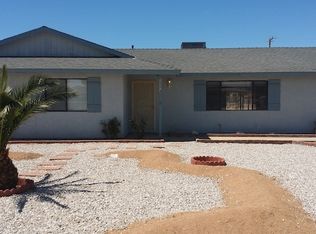 13374 Yakima Rd, Apple Valley, CA 92308