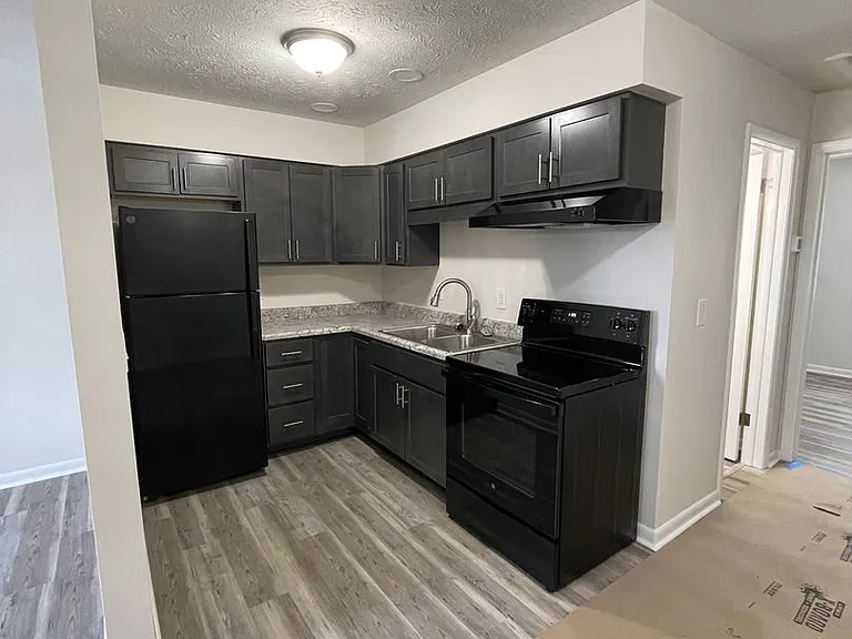 163 Suter St #D — Photo 4