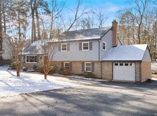4541 Crossgate Rd, Chester, VA 23831