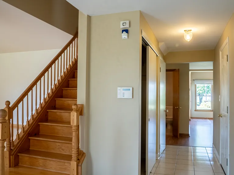102 Brooklane Dr — Photo 10
