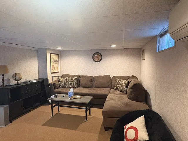 1 bed, 900 sqft, $2,000 — Photo 4