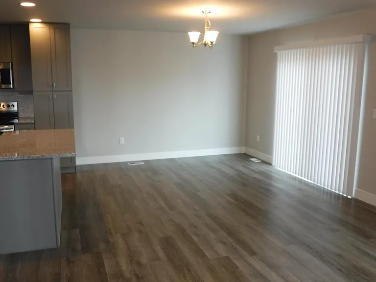 8366 Wellington Blvd — Photo 4