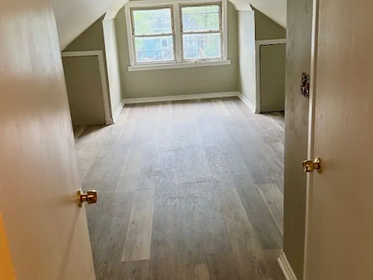 7202 S Marshfield Ave — Photo 37