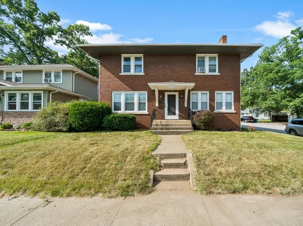1002 W Mishawaka Ave, Mishawaka, IN 46545