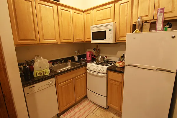 Rented by Guidance Realty Corp. | media 5