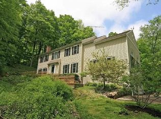 107 New St, Ridgefield, CT 06877