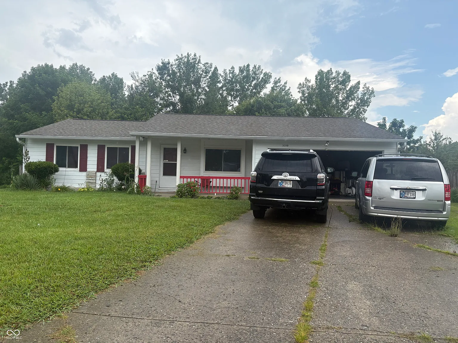 3310 Pleasant Lake Dr photo 1