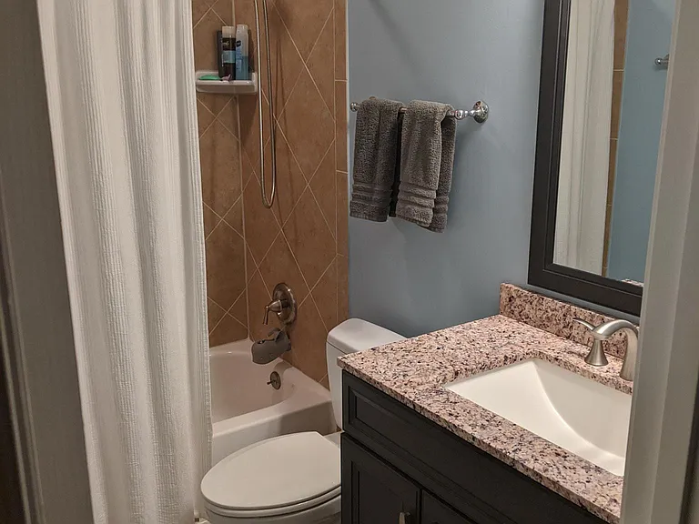 6076 Crown Royal Cir — Photo 8