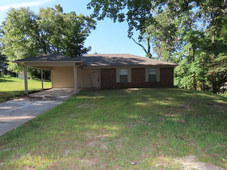 1st image of 10052 Wooded Way