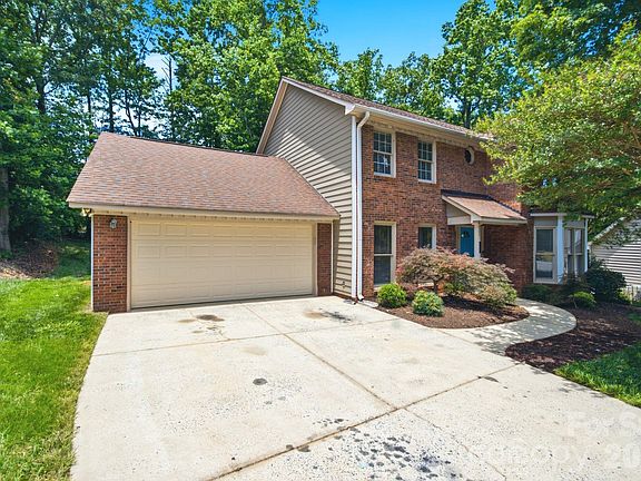 2nd image of 503 Wyre Forest Ct