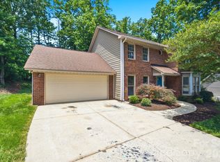 503 Wyre Forest Ct, Charlotte, NC 28270