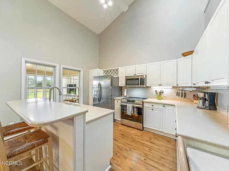 3145 Lakeside Commons Dr SE #1 — Photo 14