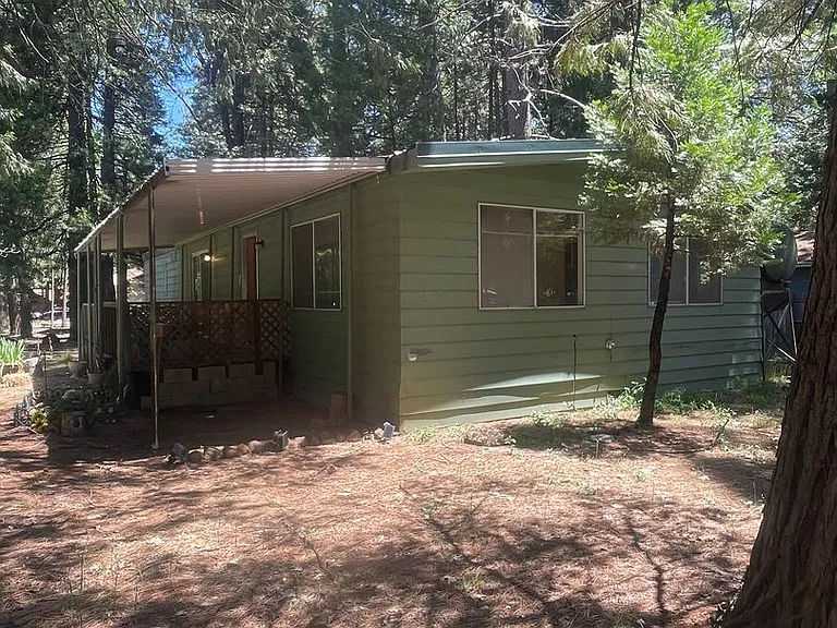 7083 Shasta Forest Dr — Photo 2
